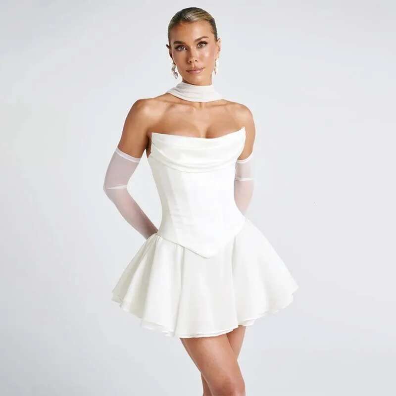 Dongdumaoyi Townlike A Line Pleated Ball Gown Dress Women Strapless Mini Spring Summer Backless Nightclub Sexy Party Dresses