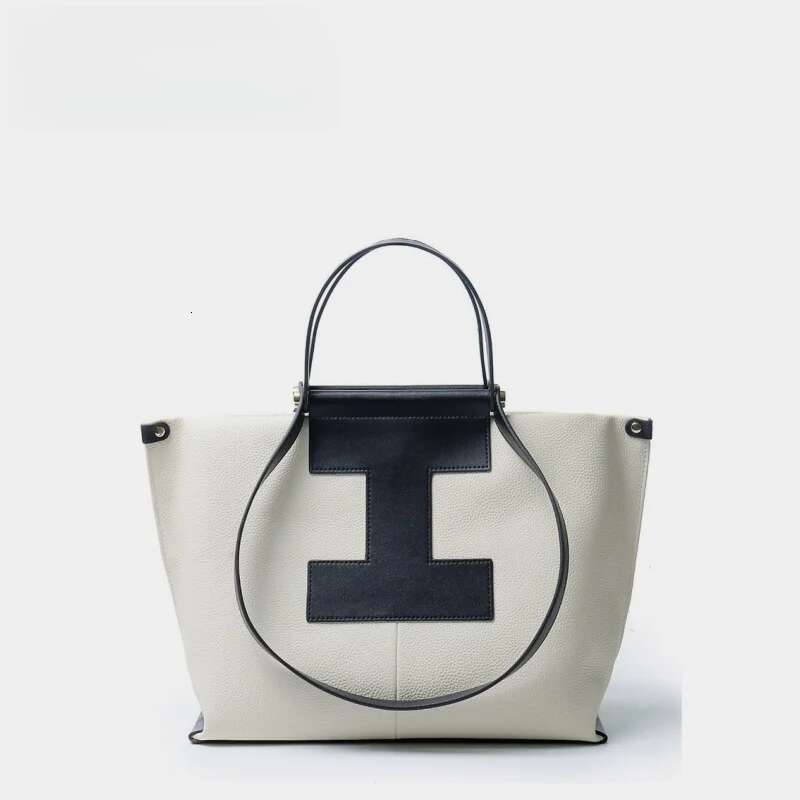 Designer bag New Arrival Off White Leather Tote Bag Black Letter Large Capacity Shoulder Bag Handbag Stylish Fashion Trendy Elegant Simple Minimalist 