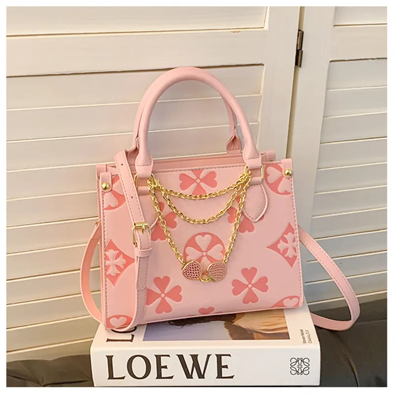 Free Shipping Designer Shoulder Bags Fashionable Flap Versatile Messenger Chain Tote Bag For Woman Black Designer Bag Luxury Bag Tote Bag