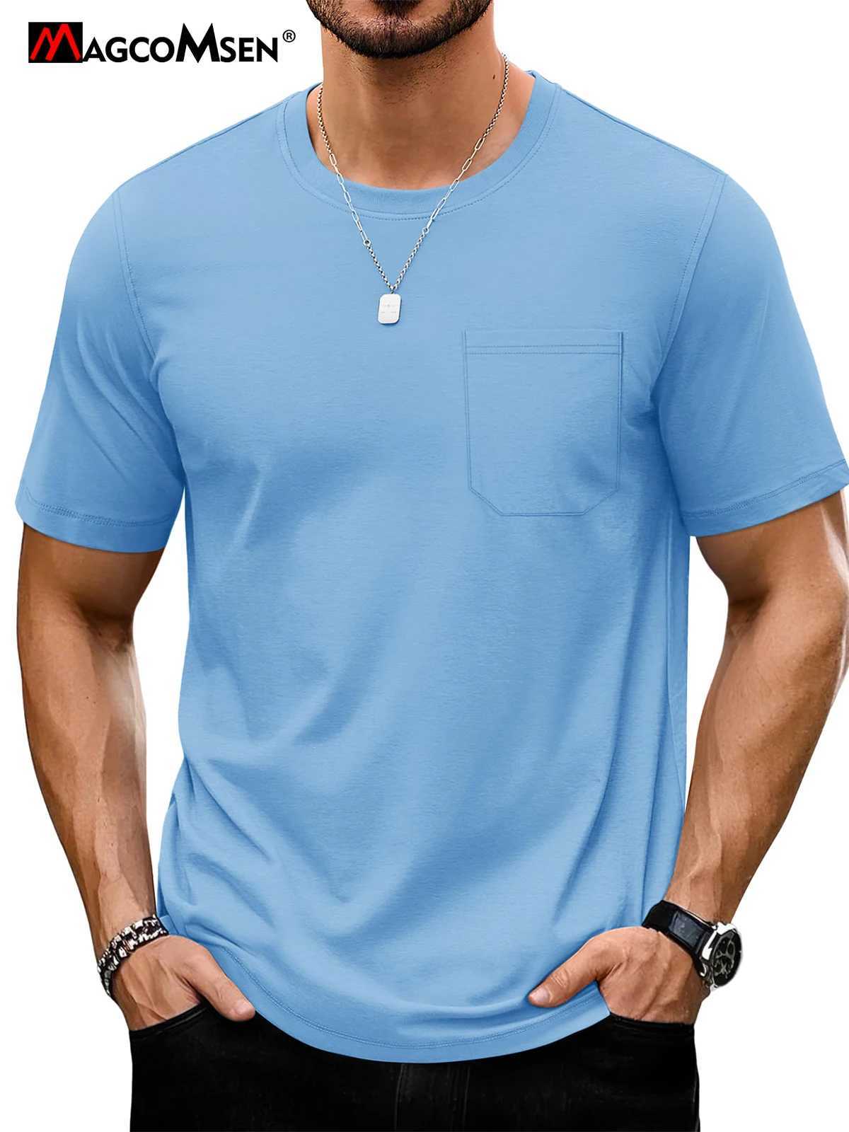 Magcomsen Mens Casual T-shirt UPF 50+Sunscreen Short Sleeve with Pocket Moisture Wick Lightweight T-shirt W250425