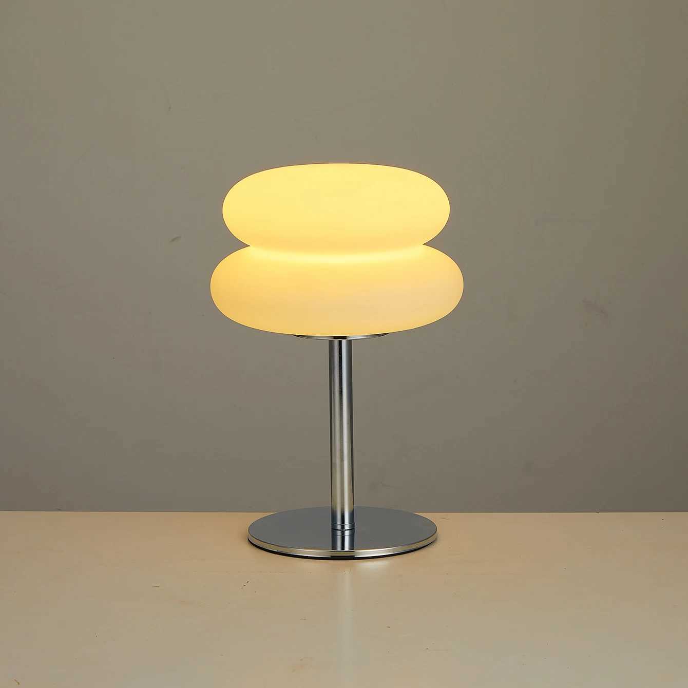 Bauhaus table lamp plastic lampshade bedroom bedside living room Nordic mushroom lamp 9-level brightness dimming ambient lightM251125