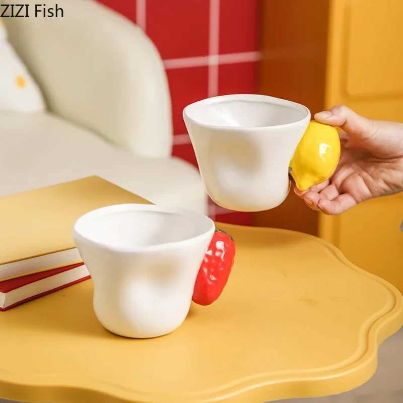 Lovely Strawberry Lemon Mug Creative Ceramic Cups Dining Table Coffee Mugs Afternoon Tea Teacup Water Cup Fruits Juice Container Y251125