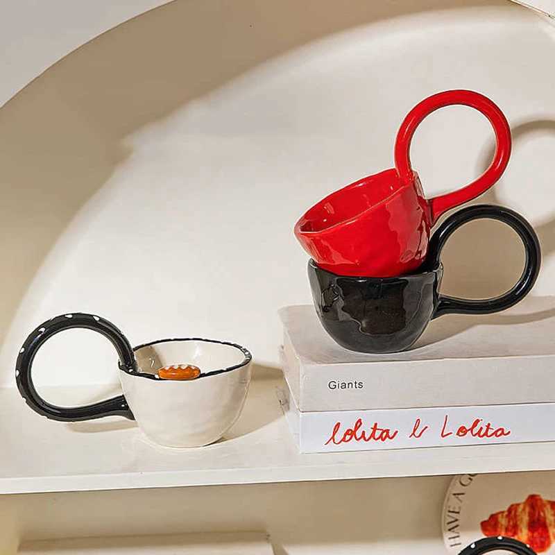 200ML Solid Color Ceramic Mug Big Handle Light Luxury Drinking Cup Home Breakfast Mugs Womens Large Capacity Coffee Cup Y251125