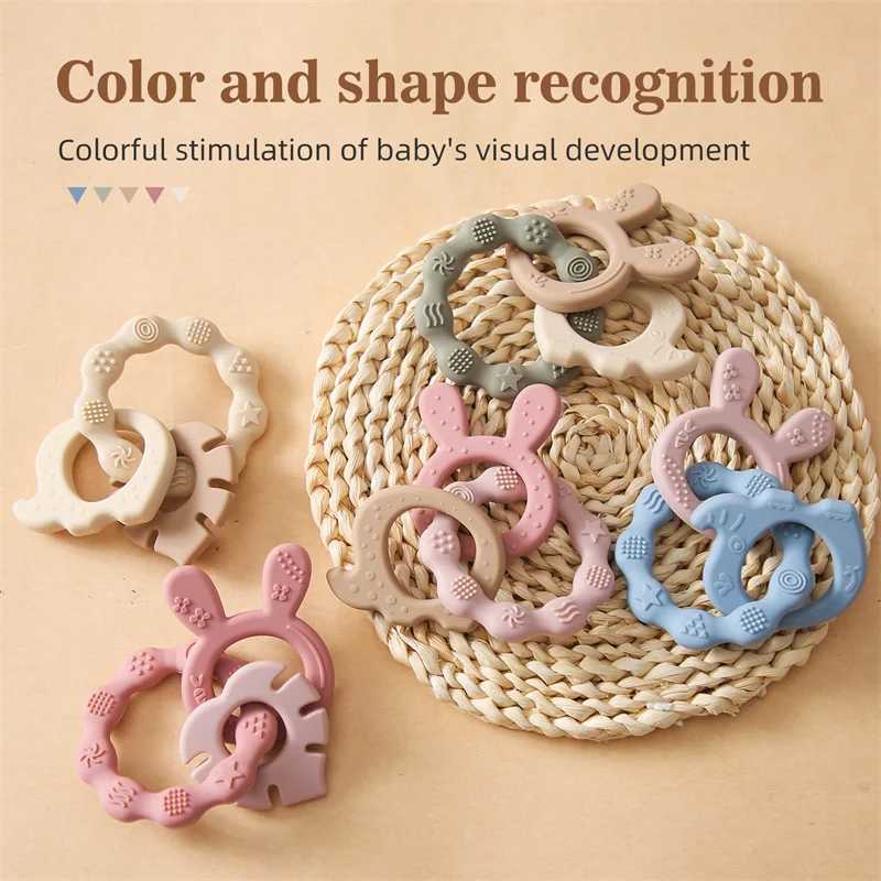 1Pcs Baby Silicone Teether Ring BPA Free Rattles Bracelet Food Grade Newborn Baby Accessories Silicone Teething Toys G251125