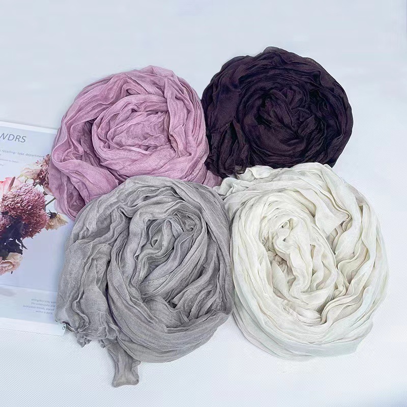 K517 Scarf wholesale gift winter solid color Bali yarn new style pleated neck scarf wrinkled scarf head scarf spot