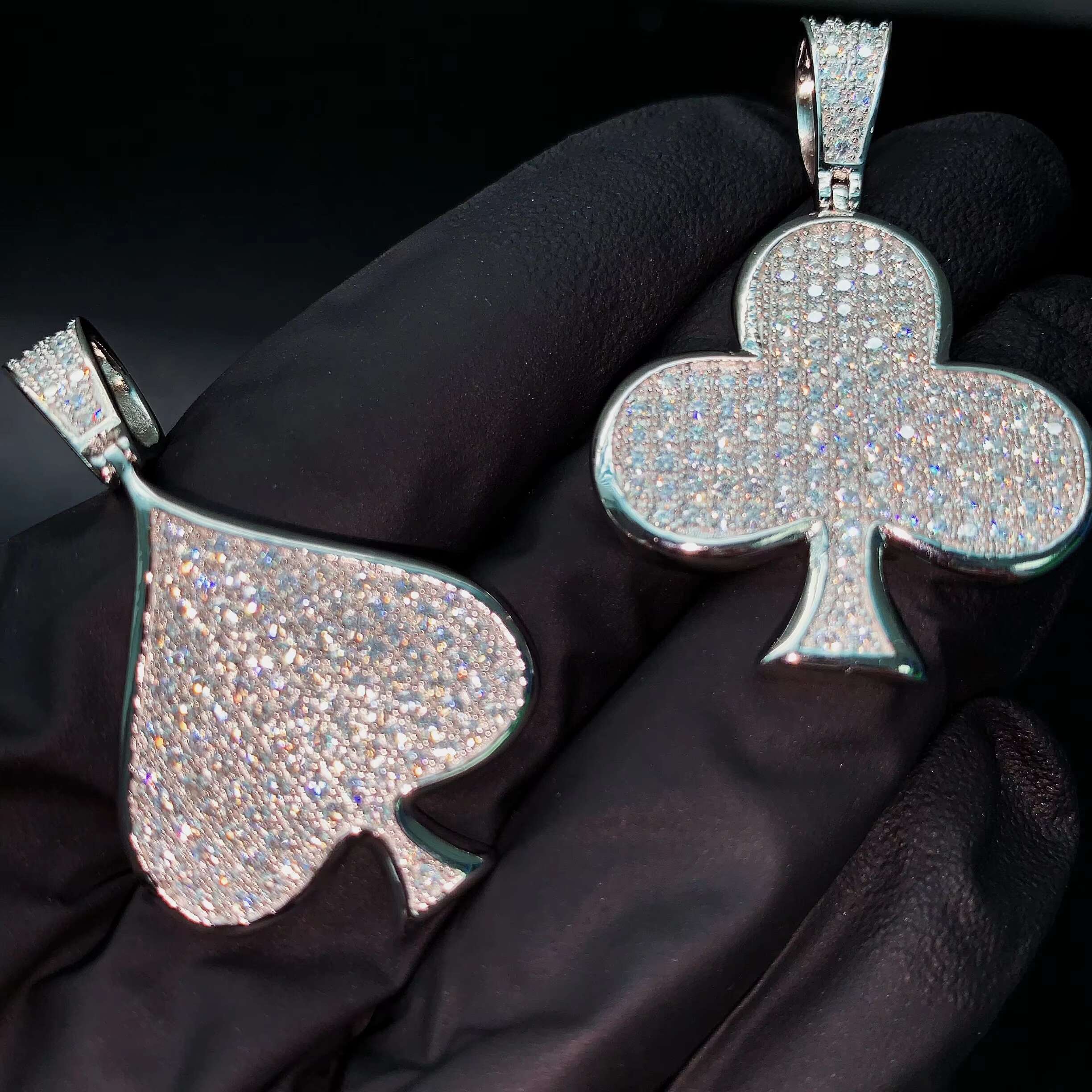 Fortune Lucky Charm Spade Pendant Poker Moissanite Pendants Iced Out Jewelry Custom Moissanite Pendant