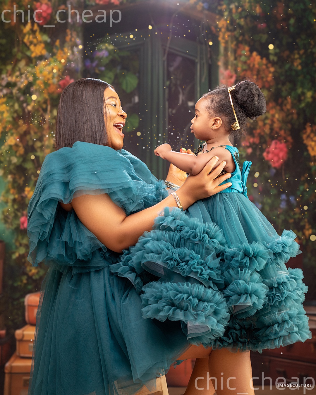 2026 Hunter Green Ball Gown Flower Girl Dresses Sheer Neck Applique Tulle Little Girl Christmas Peageant Birthday Christening Tutu Dress Gowns ZJ427