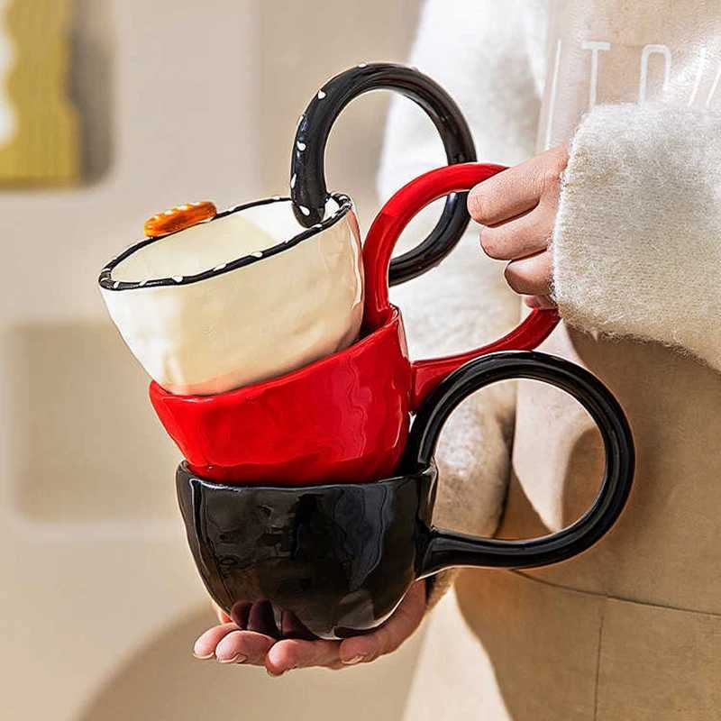 200ML Solid Color Ceramic Mug Big Handle Light Luxury Drinking Cup Home Breakfast Mugs Womens Large Capacity Coffee Cup Y251125