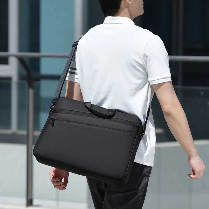 Laptop Bag 156-173 InchBusiness Briefcaseshoulder bag for men adjustable shoulder strap suitable for daily commutingT251125
