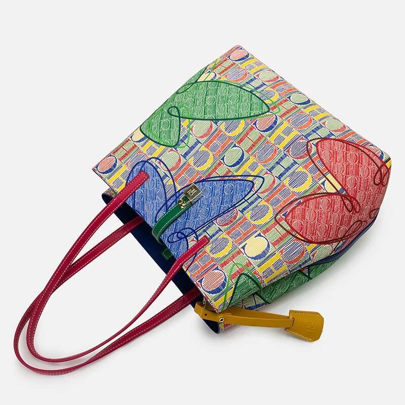 CH Versatile Ladies Handbag Fashion Letter Printing Design Shoulder Large Capacity Women's Crossbody Bag Premium Feeling