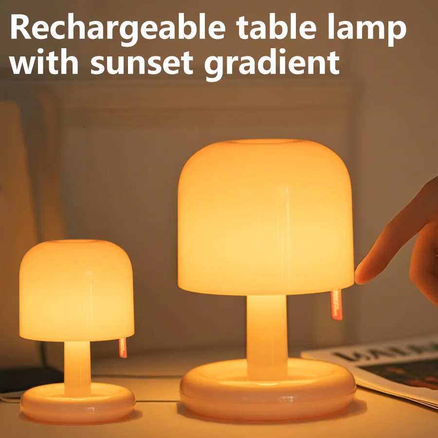 LED Touch Table Lamp Sunset Night Light USB Rechargeable Desk Lamp Creative Atmosphere Light for Bedside Bedroom Bar Living RoomM251125