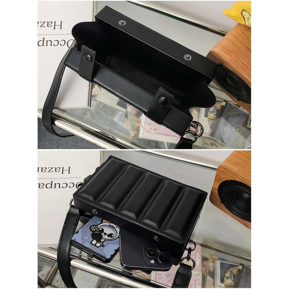 Designer Bag Trend PU Box Unisex Minimalist Design Men's Small Sling Bag Chains Crossbody Bags Men 19*5.5*12Cm