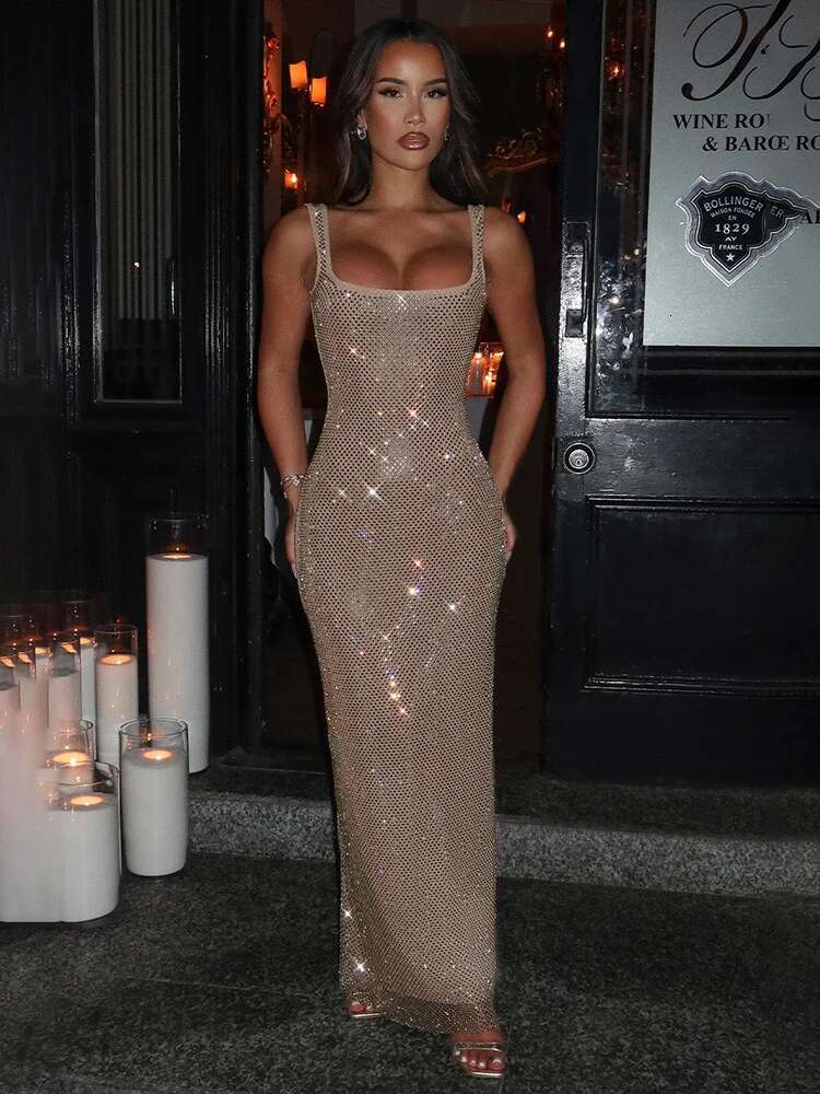 Dongdumaoyi Townlike Hot Diamonds Nightclub Sexy Party Dress Women Spaghetti Strap Spring Summer Slim Bodycon Maxi Long Dresses