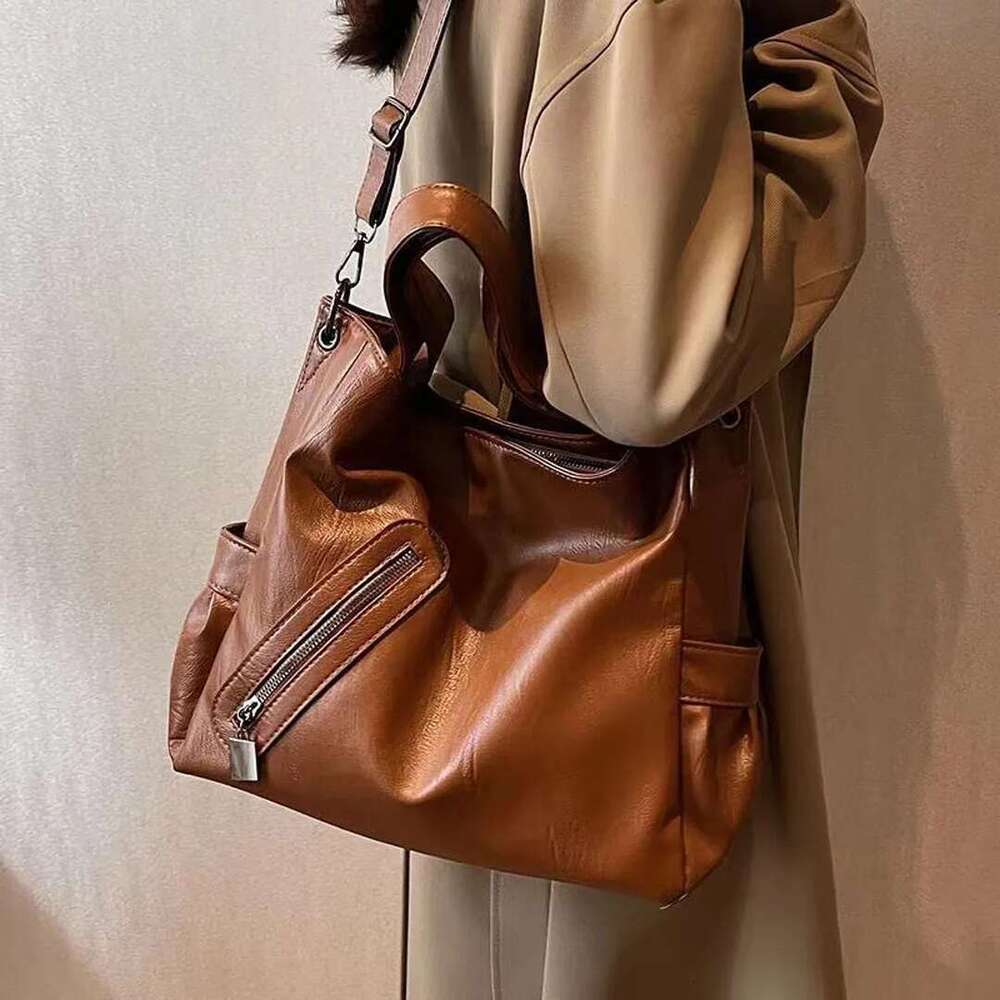 Designer Bag New Large Capacity Shoulder For Women's Fashion Versatile Texture Elegant Temperament Handbag Advanced Sensory Qintuote Bag