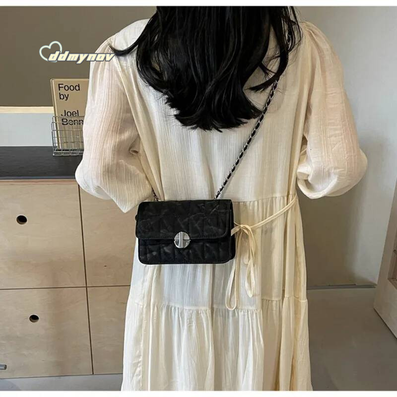 Fashion Women 2025 New Trendy High End Fashionable Versatile Single Shoulder Crossbody Stylish Small Square Messenger Bag ddmynov