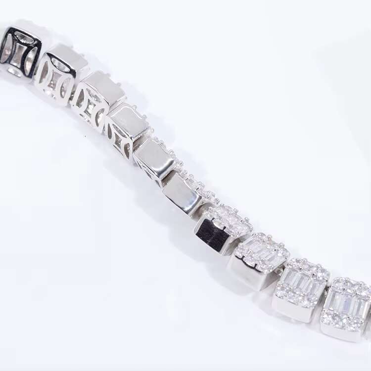 Fashion Design Solid Silver 9mm Wide GRA Baguettes Moissanite Diamond Iced Out Necklace Cuban Link Chain for Hiphop Rapper Life