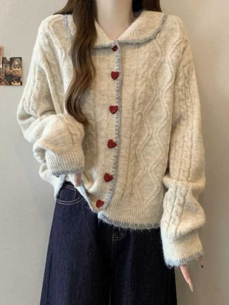 New Loose Sweater Autumn Winter Retro Love Button Knitted Sweater Womens Outer Wear Lazy Style Doll Collar Twist Cardigan TopsT251125