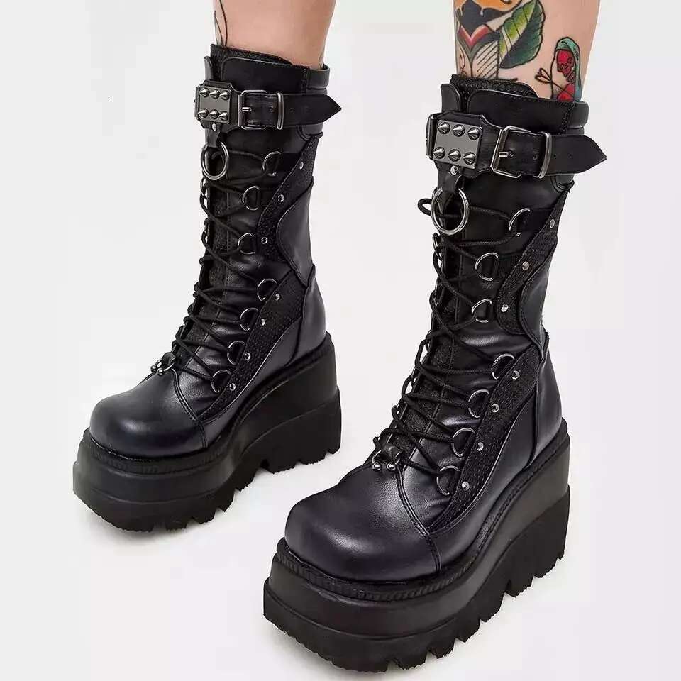 2022 New Women's Punk Style Cross-Border Sneaker Boots Plus Size Thick Bottom Medium Height Rubber Forefoot Material