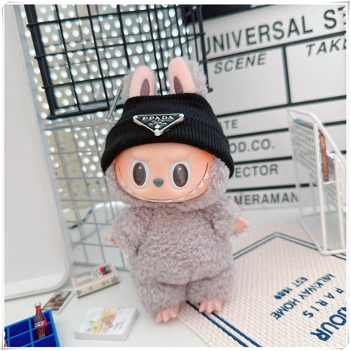 17cm Labubu sportswear DIMOO baby clothes 10cm cotton baby doll black and white peaks T-shirt trendyT251018