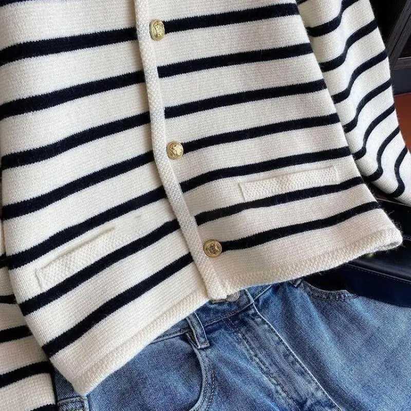 Women Spring Autumn Sweaters O-Neck Stripe Knitted Cardigan Ladies Fashion Long Sleeve Casual Short Tops Korean Style OuterwearT251125