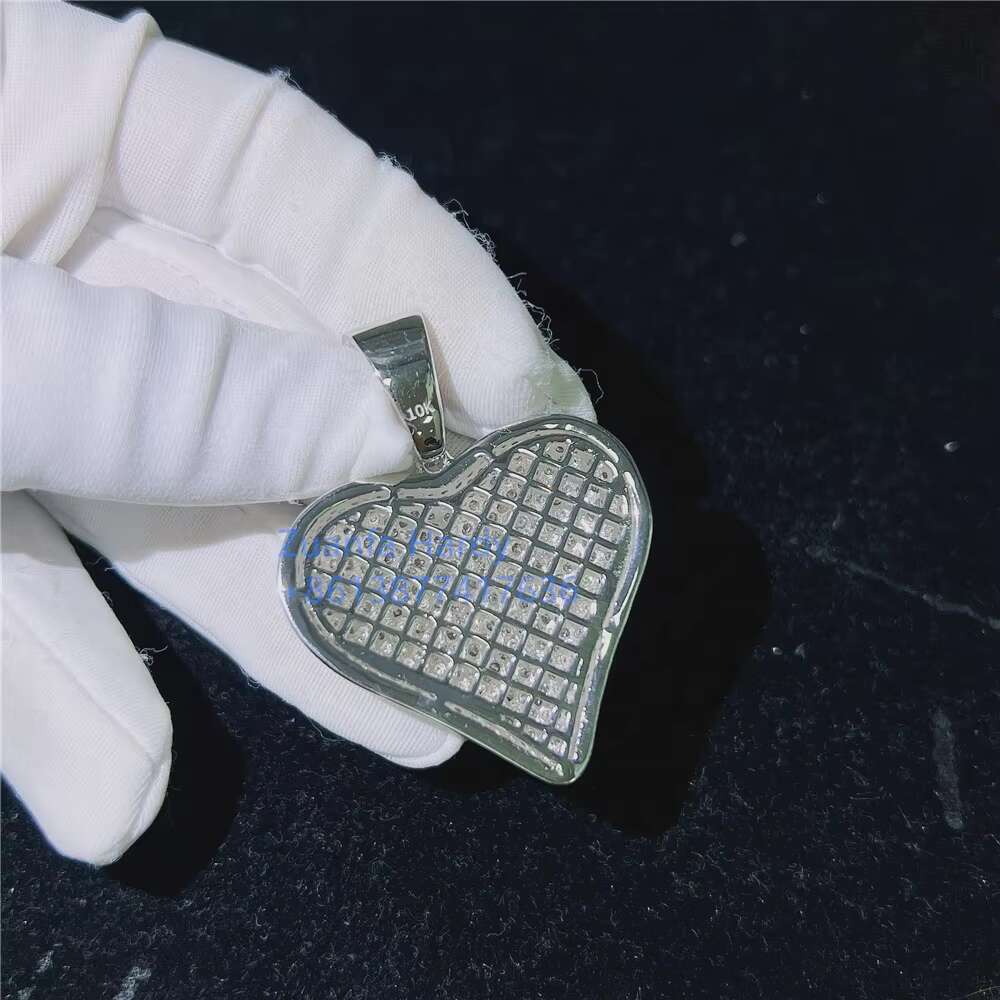 Custom Luxury Women Jewelry S925 Sterling Silver Iced Out Diamond Heart Charm VVS Moissanite Pendant