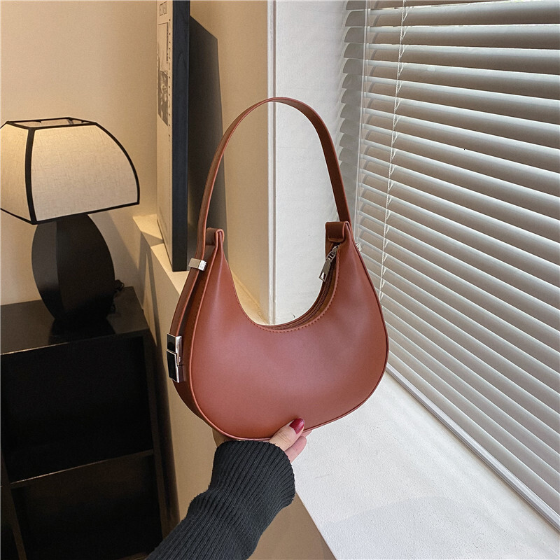 2025 New Designer Bag Free Delivery Shoes By Trendy Fashionable Shoulder Bag, Underarm Women, Popular In Spring 2023, Simple And Casual Bag For Women