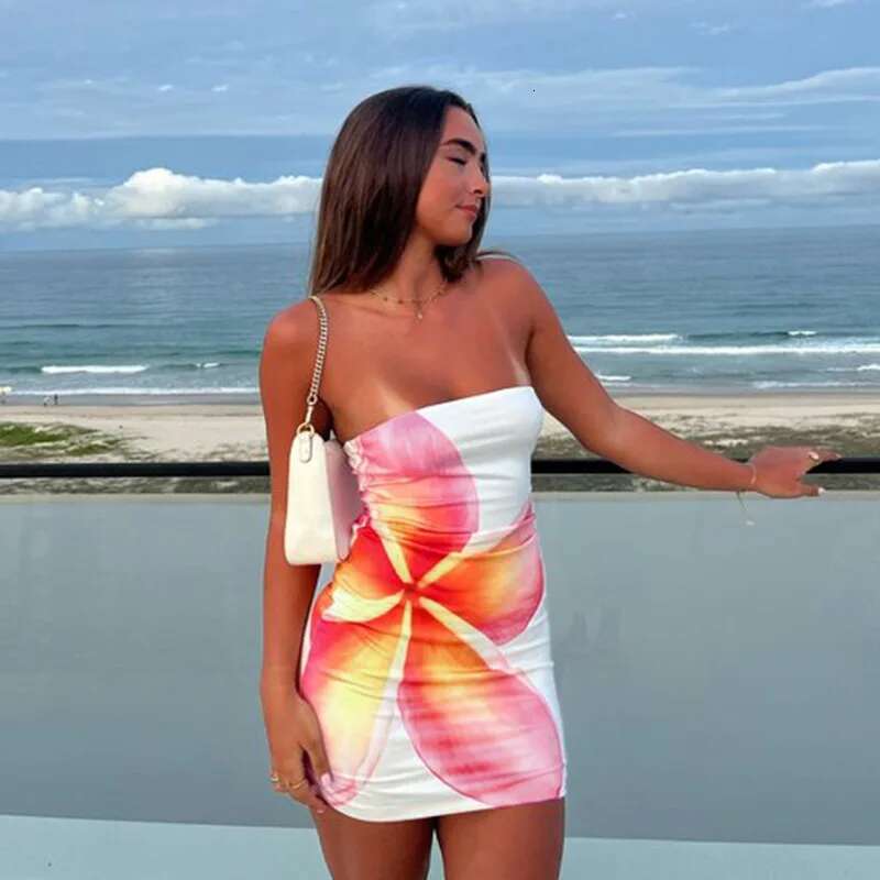 Dongdumaoyi Townlike Print Slim Bodycon Dress Women Strapless Mini Spring Summer Backless Nightclub Sexy Party Dresses