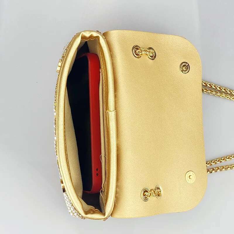Exquisite Gold Purse Handbags High Quality 2024 Triangle Designer Pearl Bag Color Contrast Evening Bags