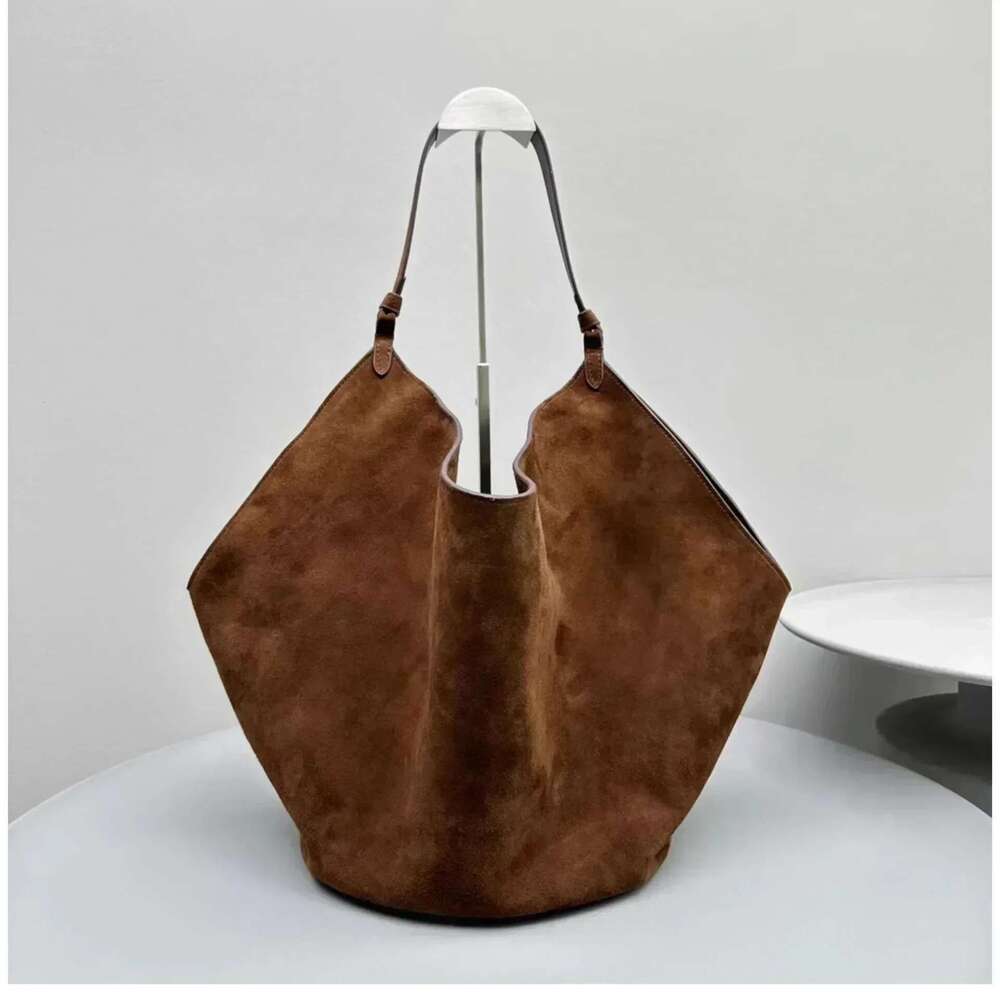 Designer Bag Autumn And Winter Handbag Genuine Leather Dumpling Bucket Bag Niche Shoulder Tote