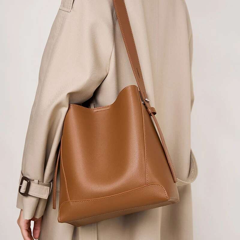 Hifashion Trendy Cow Genuine Leather Bucket Shoulder Bags For Women 2025 Designer Shopping Work Crossbody Ladies Handbags