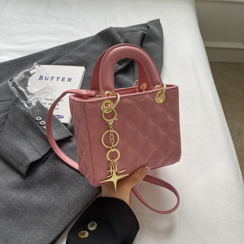Designer Bag Luxury Bag Lady Dai Fei New Shoulder Bag Shoulder Crossbody Fashion Embroidery Line All Kinds Of Handbags Foreign Flavor
