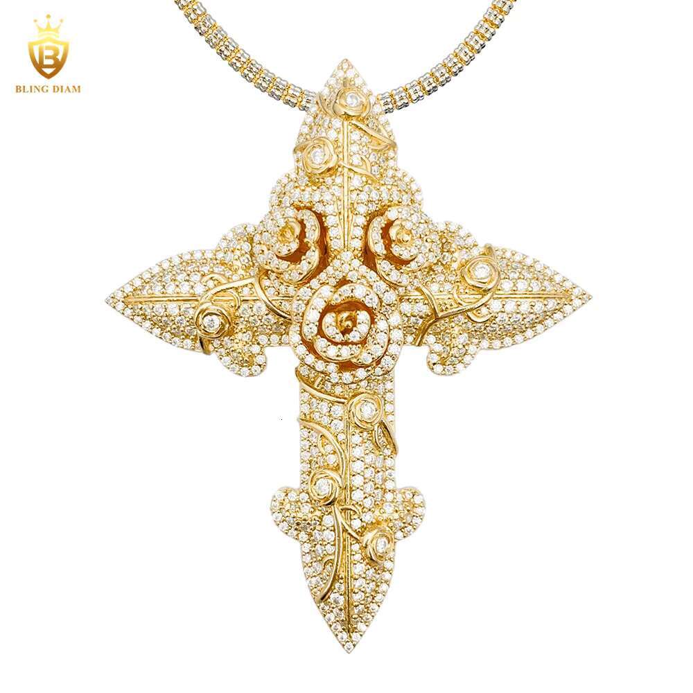 In Stock Fashion Hip Hop Jewelry Rose Flower Cross Pendant Necklace VVS Moissanite 925 Sterling Silver