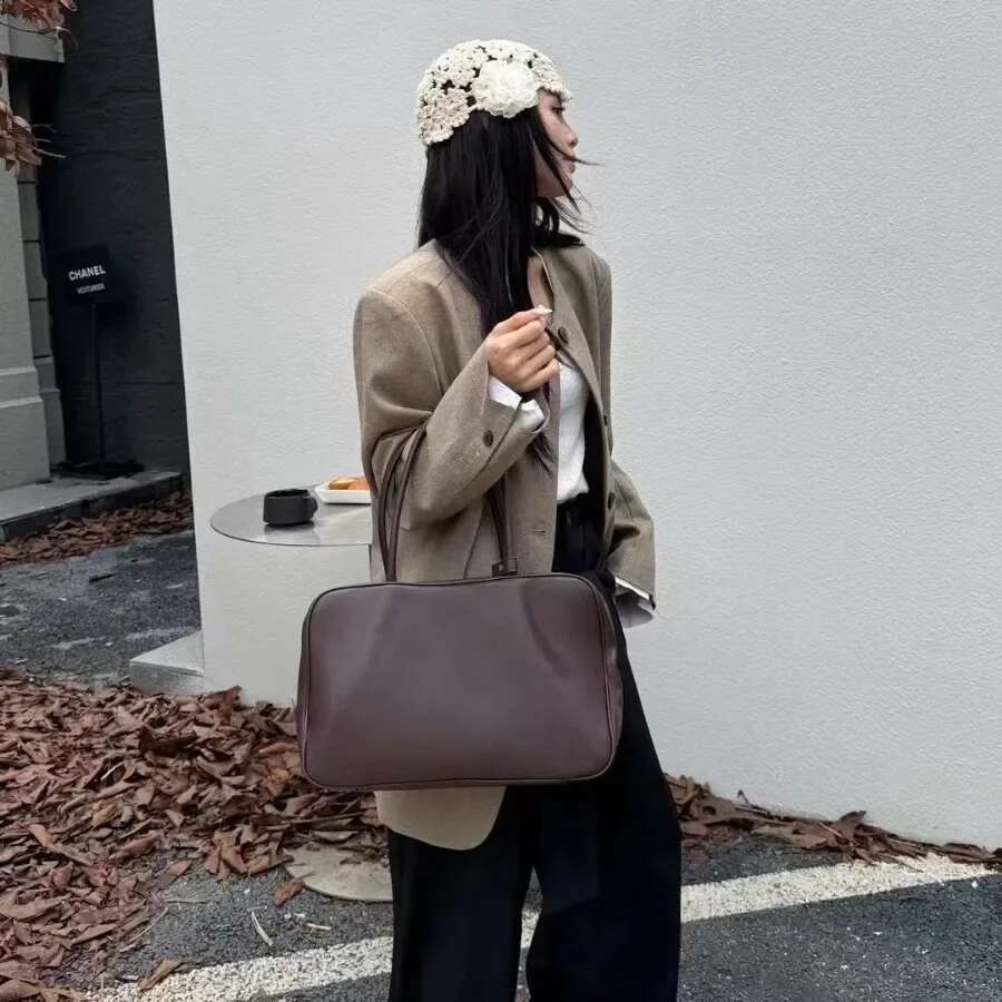 Designer Bag Women's Genuine Shoulder New Niche Cow Leather Autumn/Winter Boston Bag Motorcycle Equipment Accessories