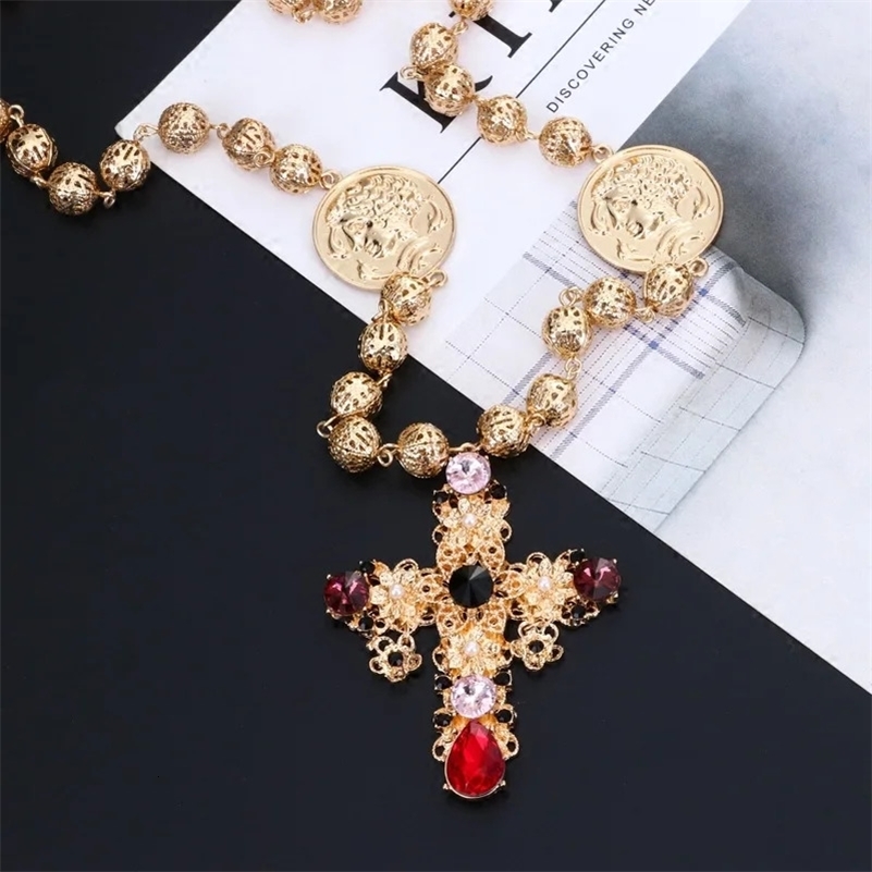 Baroque Cross Holloway Crystal Antique Necklace the leading style womens necklace in fashion shows sweater chain 250408CJ