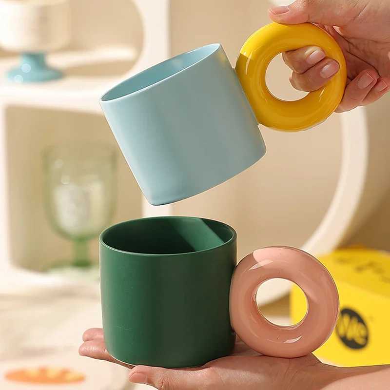 350ml Mug with Large Round Handle Creative Personty Ceramic Cup Milk Tea Set Kitchen Tableware Gift Suitable for Home Office Y251125