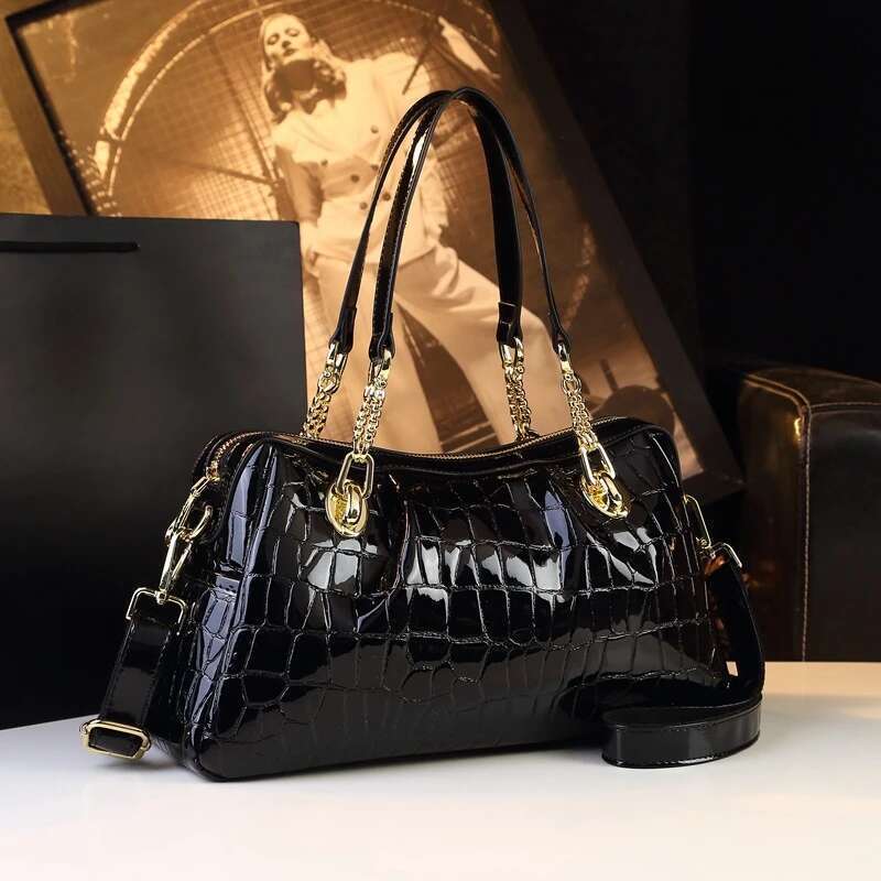 Spring patent leather crocodile pattern chain underarm handbag banquet dress large-capacity one-shoulder cross-body women's bag