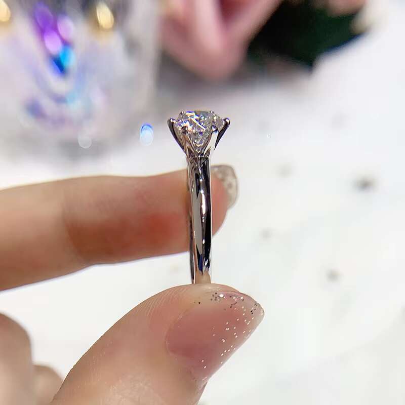 Moissanite Ring S925 Sterling Silver Womens Classic Inlaid Simulation Open Six-Claw Live Broadcast