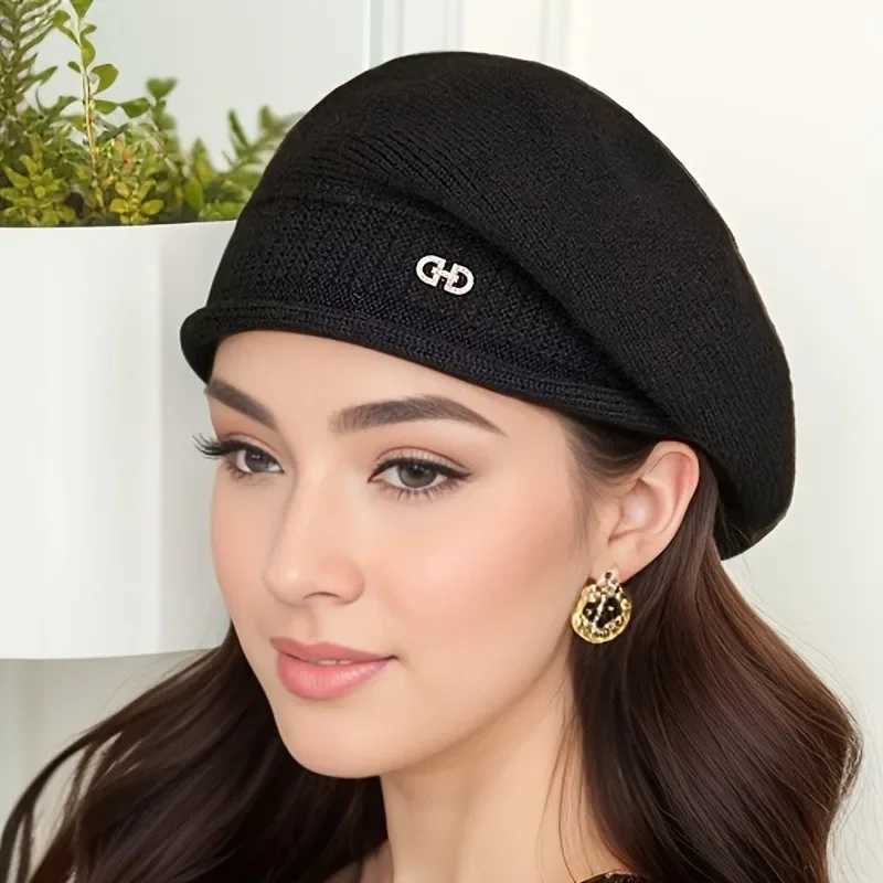1pc Womens Stretchy Fleece Beanie Hat with Pocket Soft and Cozy Acrylic Knit Cap for Autumn and Winter J251125