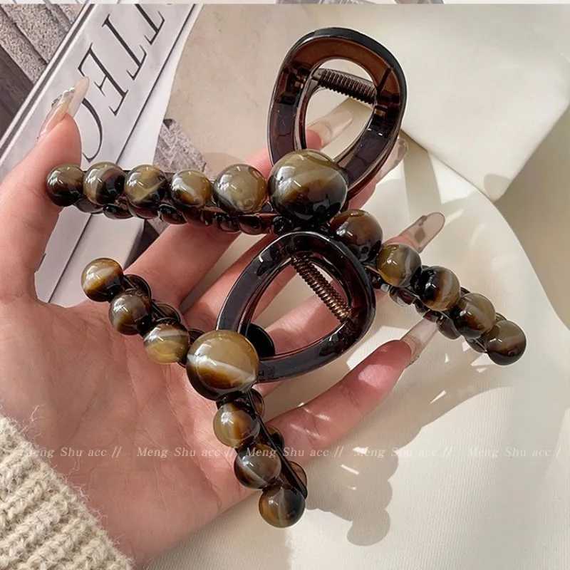 1. Womens Retro Gradient Beaded Hair Claw Geometric Hairclip Shark Clip Fashion All Hairclip AccessoriesT250425