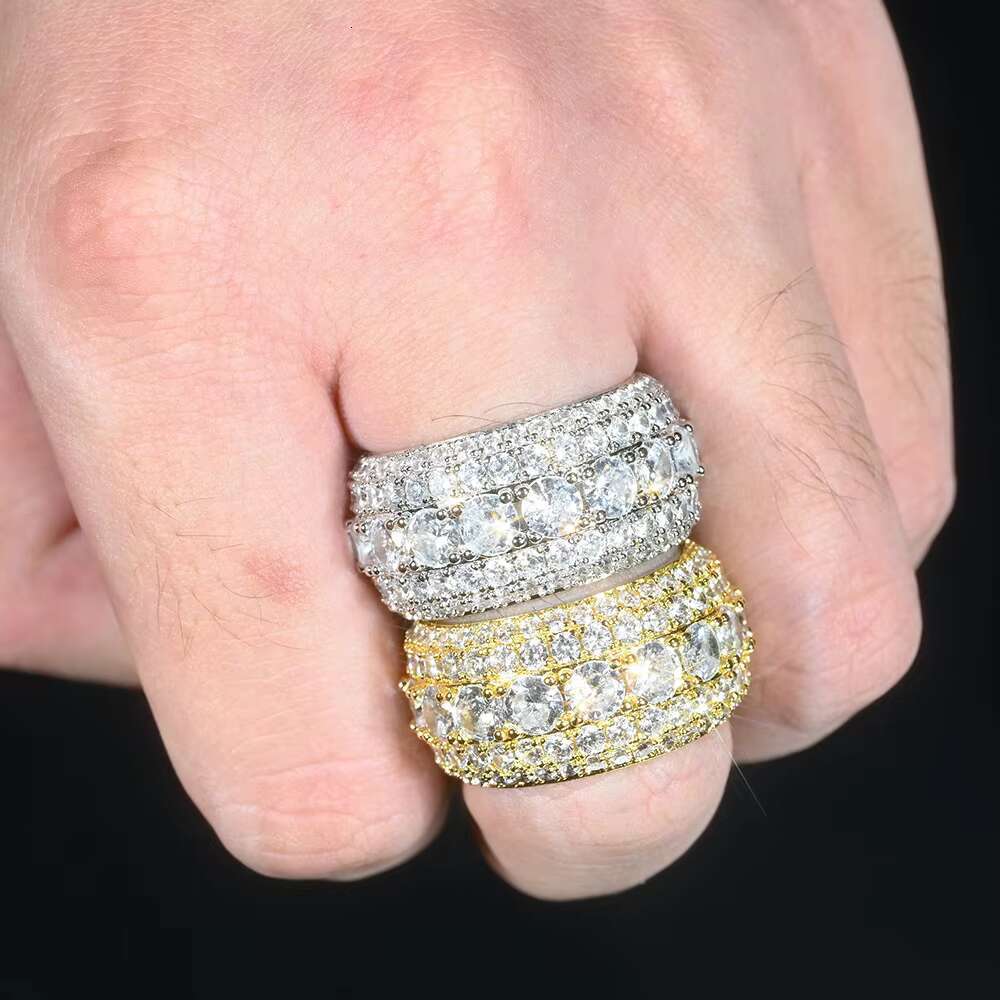 Wholesale 925 Silver Hip Hop Engagement Wedding Rings VVS Moissanite Round Cut Design with Sparkling Diamonds