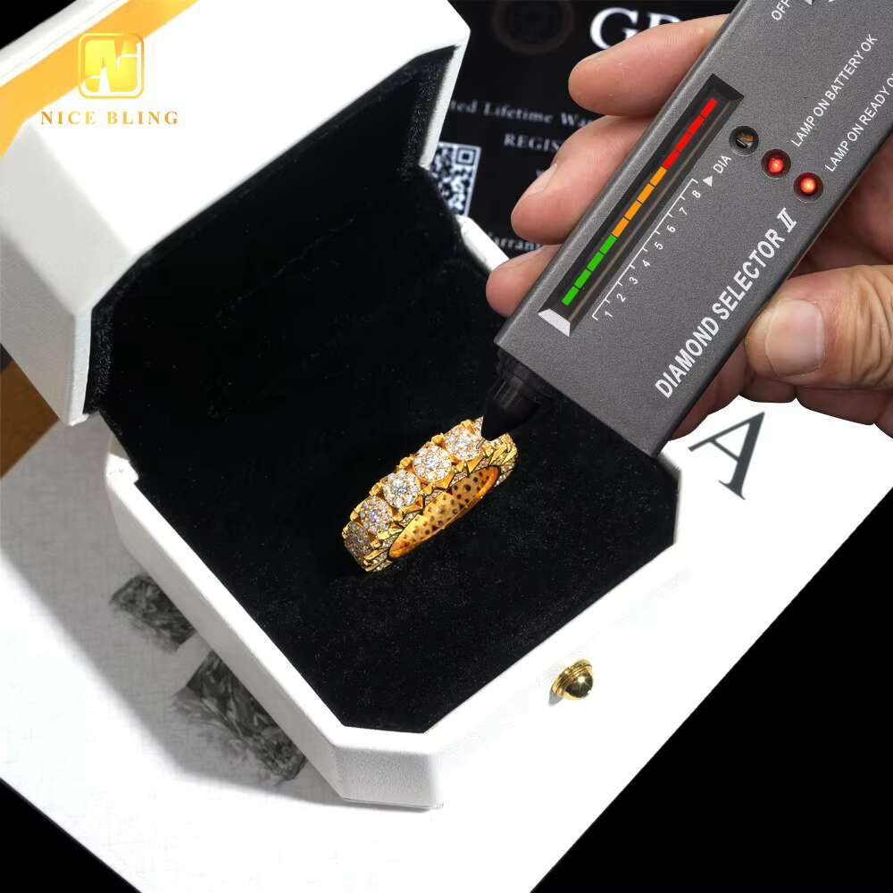 Hip Hop Fully Iced Out Jewelry 925 Silver White Gold Prong Setting Moissanite Diamond Eternity Band Ring