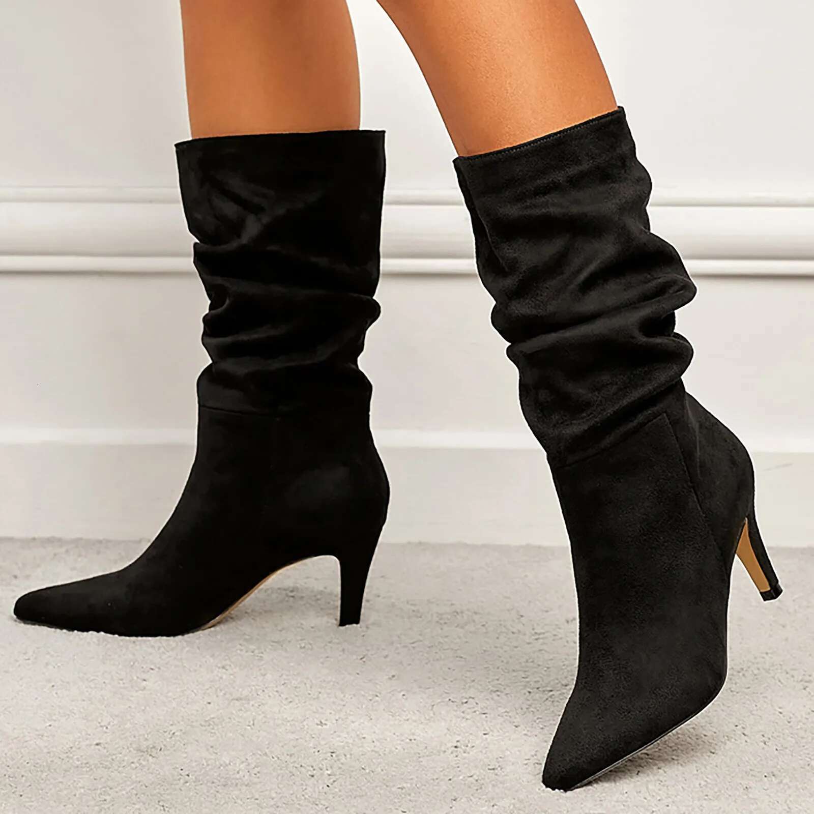 2023 Fall High Suede Mid Heeled Sexy Pointed Toe Fashion Women's Over The Knee Wide Calf Boots Veet Wrinkles Booties