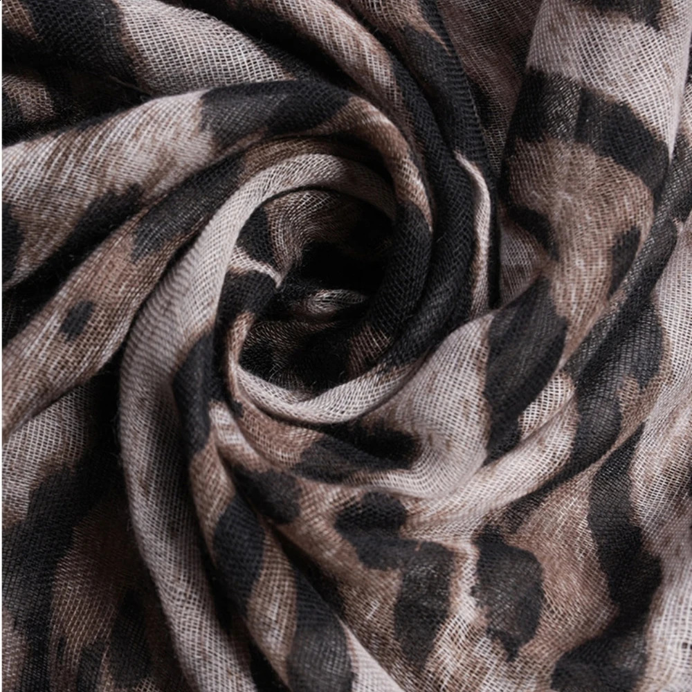90x180CM Big Size Classic Leopard Print Headscarf Muslim Women Trendy Voile Soft Hijab Shawls Style Long Scarf Bandanas 250424