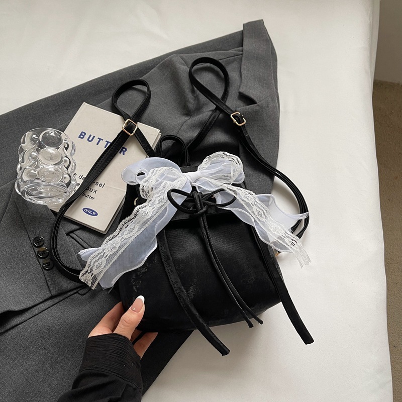 2025 New Designer Bag Free Delivery Shoes By Niche Design Beautiful 2024 Casual Small Backpack Popular Bow Personalized Female Travel Bag