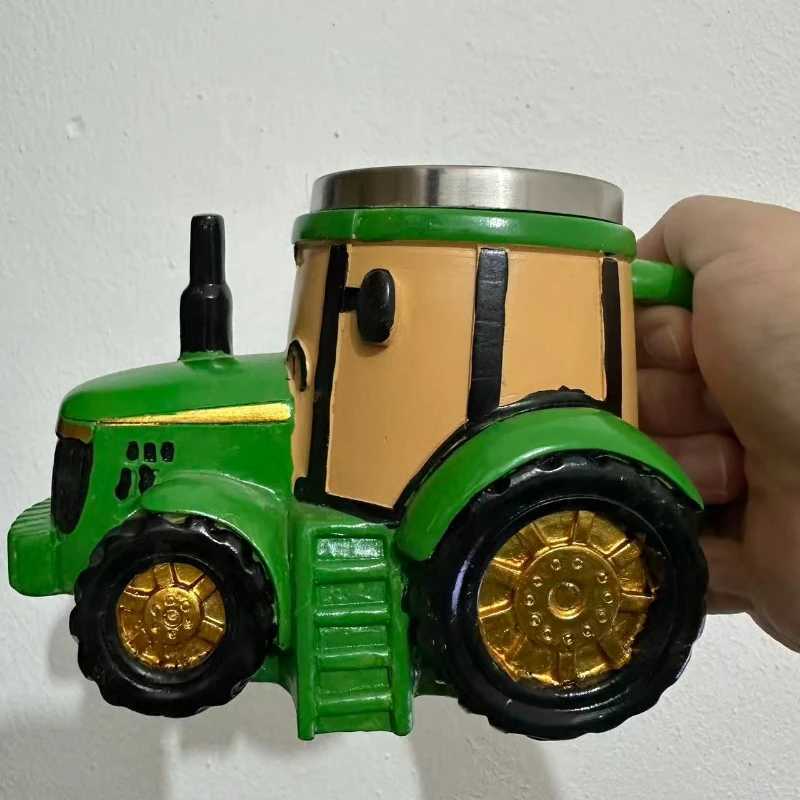 1pcs Creative Retro Green Tractor Coffee Cup Home Kitchen Desktop Decorative Ornaments Tractor-shaped Water Cup Gift Y251125