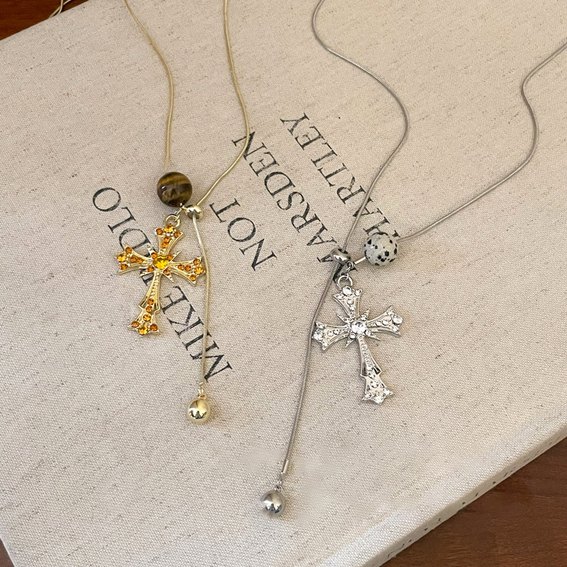 Inlaid Diamond Head Cross Pendant Necklace Sweet Cool Style Light Luxury High-end Sweater Chain Design Sense Niche Jewelry for Women - view 3