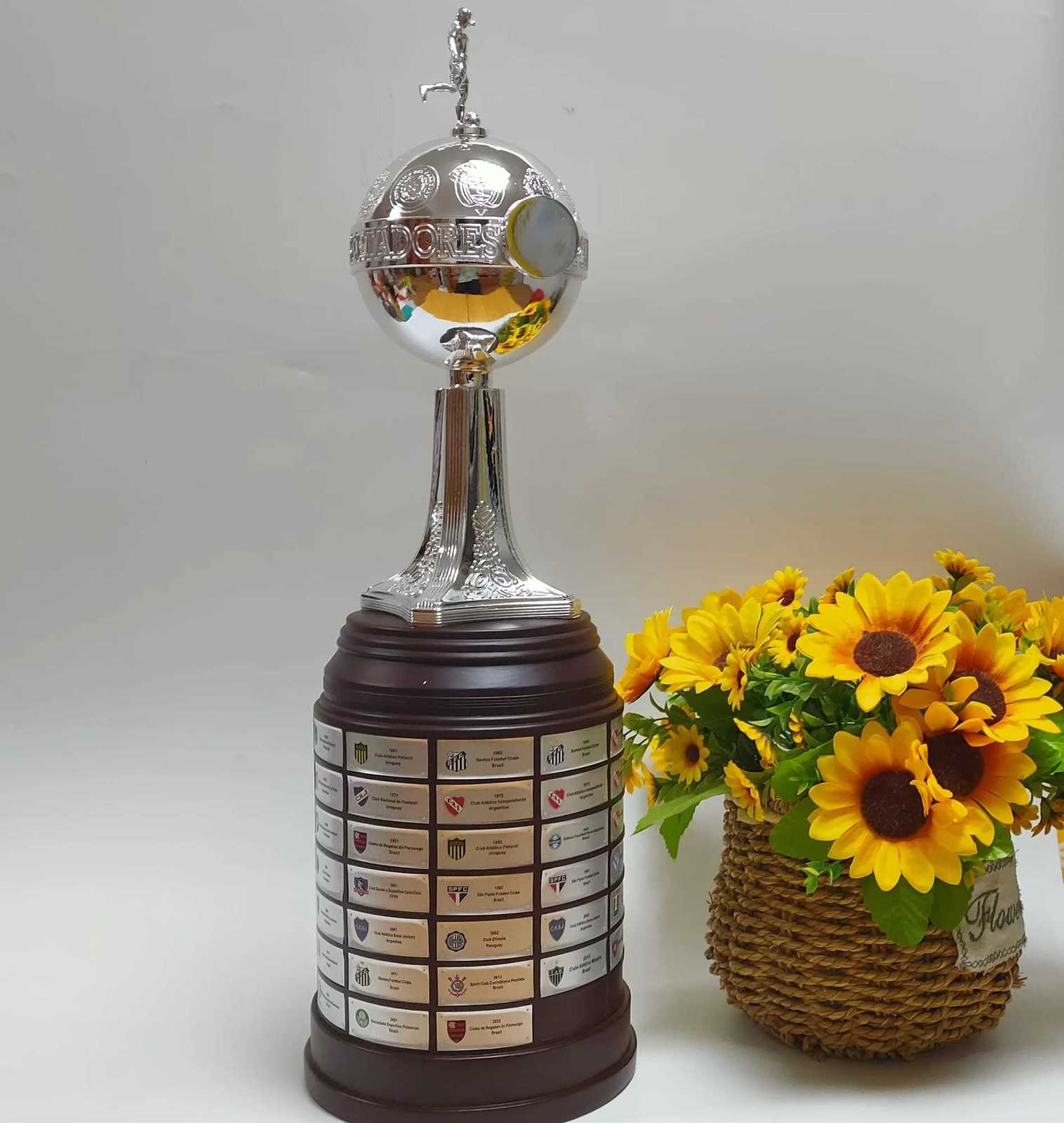 2024 The Copa Libertadores Trophy Cup la Copa Teophy Cup Football Trophy 60 CM Height Soccer SouvenirsW251125