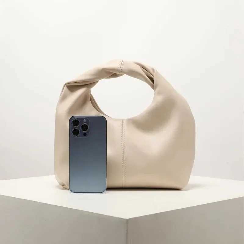 Stylish Twist Square Bag Solid Color Top Clutch Bag Simple and Practical Business Travel Bolso Mujer Designer Bag Womens Handbag Wallet W250425