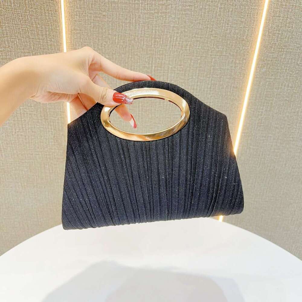 Design sense socialite pleated hand-held banquet romantic wedding evening formal dress one shoulder crossbody dinner bag, 2025 new casual versatile fa