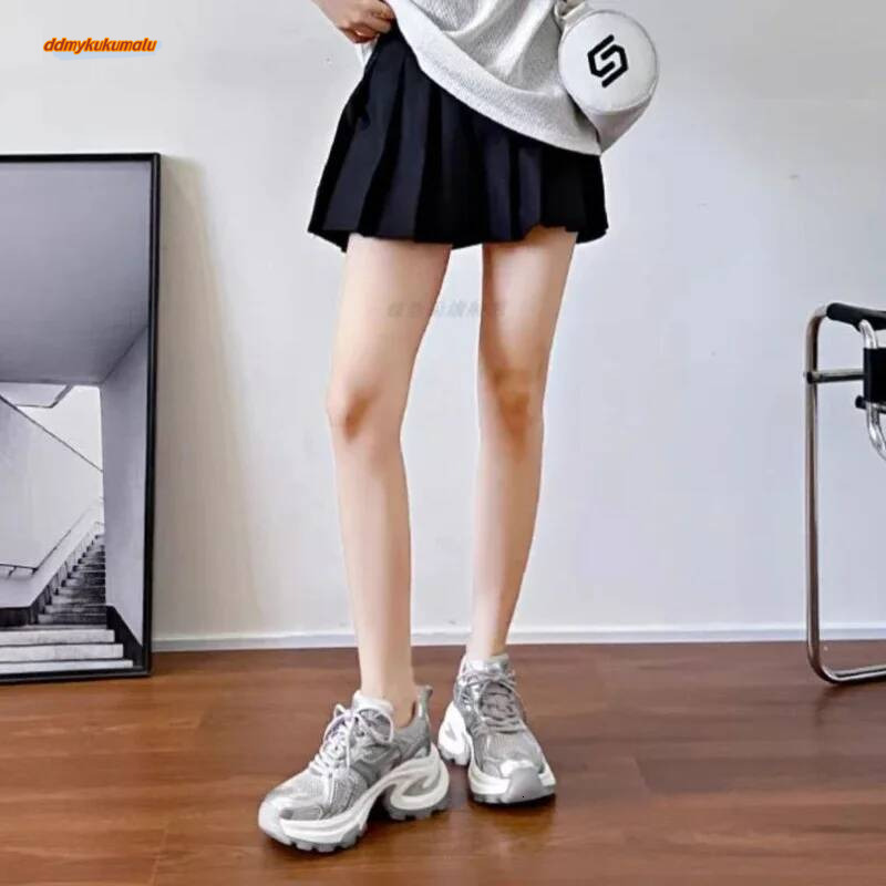 Athletic Woman Footwear 2024 New Sneakers Sports Designer Vulcanized Shoe Trends On Sale Mesh Breathable Shoes for Women ddmykukumalu